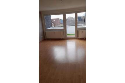 4 Zi Whg Dollern mit Balkon - 890,00&nbsp;EUR Kaltmiete, ca.&nbsp; 85,90&nbsp;m&sup2;&nbsp;Wohnfl&auml;che in Dollern (PLZ: 21739)