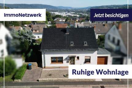 Großzügiges Einfamilienhaus, traumhafte Aussicht, Gartenidylle und Einlieger- oder Ferienwohnung - Konz / Könen