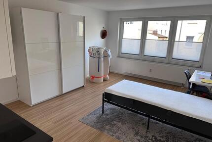 Möblierte 1-Zimmer Wohnung mit EBK, Aufzug & Stellplatz - Würzburg Lengfeld