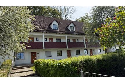 Diedorf: 4 Zimmer Wohnung inkl. Einbauküche & 2 Stellplätze - Augsburg