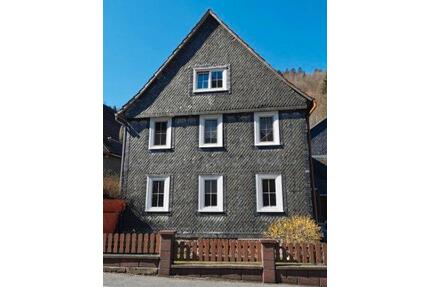 Zweifamilienhaus, teil-vermietet, Eigennutzung oder Kapitalanlage - Schwarzatal