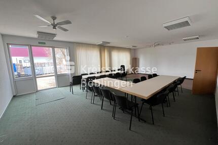 Gut aufgeteilte Bürofläche im Erdgeschoss - Altdorf