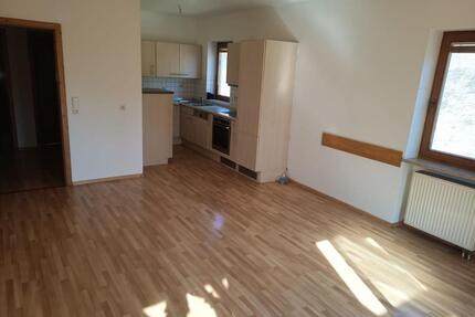 Helle 3 Zimmer Wohnung zu vermieten - Ingolstadt Münchener Straße