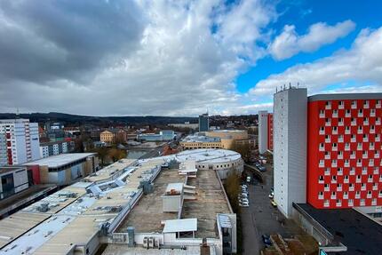 Über der Skyline von Suhl! - 439,00&nbsp;EUR Kaltmiete, ca.&nbsp; 54,52&nbsp;m&sup2; in Suhl (PLZ: 98527)