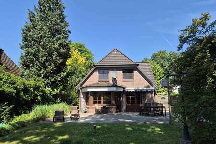Haus zum Kaufen in Wedel 639.000,00 € 164 m²