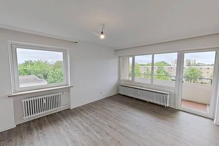 Schön geschnittene 2-Zimmer-Wohnung mit großem BALKON - Burgdorf