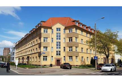 Wohnung zum Mieten in Halle 550,00 € 63.01 m²