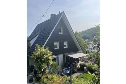 Haus zum Kaufen in Netphen 385.000,00 € 202 m²