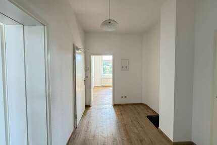 Wohnung zum Mieten in Dessau 390,00 € 59 m²