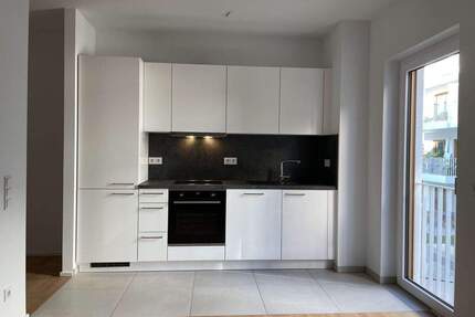 ***Kompakt in Vido***2 Zi. Wohnung mit Einbauküche und Südbalkon - Frankfurt am Main Bockenheim