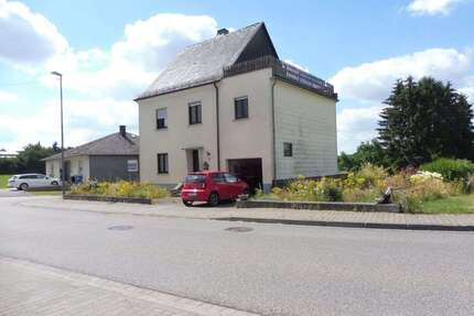 Haus zum Kaufen in Laufersweiler 160.000,00 € 152 m²