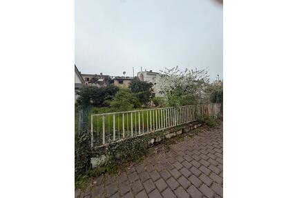 Grundstück in Geisenheim - 155.000,00&nbsp;EUR Kaufpreis, ca.&nbsp; 3,00&nbsp;m&sup2; in Eltville am Rhein (PLZ: 65346) Erbach