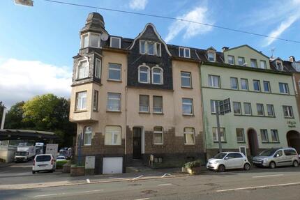 Modernisierte helle Altbauwohnung in Wuppertal