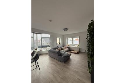 Helle 2-Zimmer Wohnung in Haibach