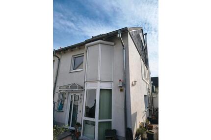 Reiheneckhaus in Hochheim (Südstadt) - Hochheim am Main