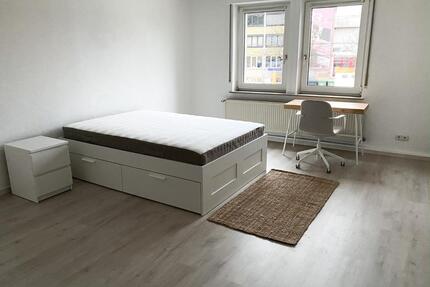 Möbliertes WG-Zimmer in sehr guter Lage – sofort bezugsfertig - Stuttgart Zuffenhausen