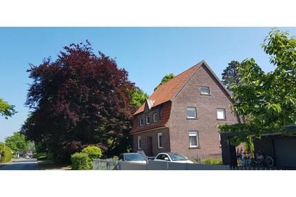 Freistehendes Einfaminielhaus mit großem Grundstück - Laer