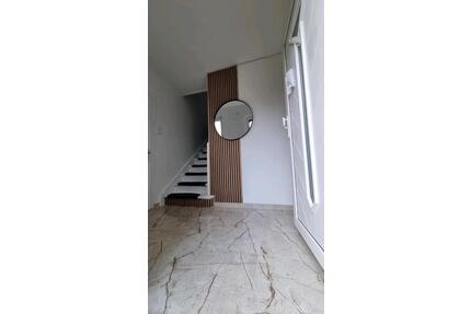 Obergeschosswohnung eines Zweifamilienhauses - Varrel