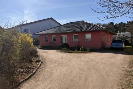 Dort investieren, wo andere Urlaub machen: Moderner Doppelbungalow mit sicheren Mieteinnahmen! - Kühlungsborn