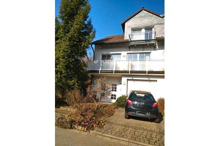 Gepflegte Doppelhaushälfte, 130 qm Wohnfläche in Lüdenscheid