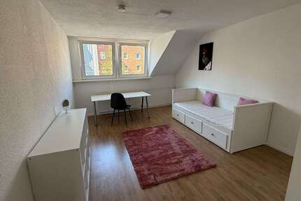 Wohnung zum Mieten in Oberhausen 300,00 € 80 m²