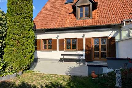 Haus zum Kaufen in Augsburg Oberhausen 549.000,00 € 155 m² - Augsburg / Oberhausen