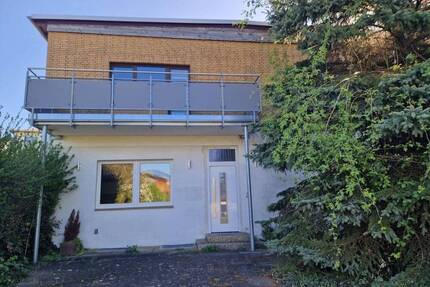 Großes Grundstück mit Wohn- und Geschäftshaus mit großem Potential - Braunschweig Kralenriede