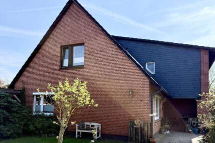 Haus zum Kaufen in Winsen (Aller) Bannetze 389.000,00 € 244 m² - Winsen (Aller) / Bannetze