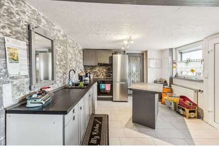 Haus zum Kaufen in Willstätt 429.000,00 € 342 m²