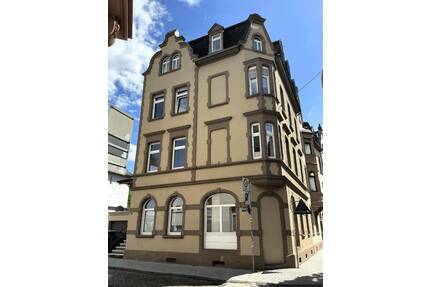Trier Süd: 3-ZKB-Whg. mit EBK und Garage ab sofort frei