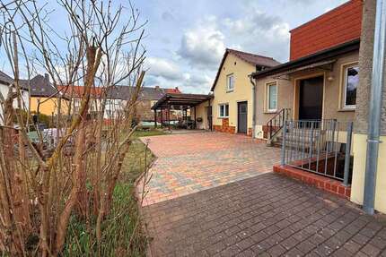 Haus zum Kaufen in Weißenfels 249.000,00 € 100 m²