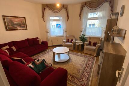 Schöne frisch renovierte Erdgeschoss-Wohnung in Altenhagen