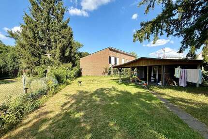 Haus zum Kaufen in Hannover 395.000,00 € 207 m²