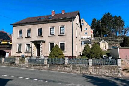 8-Zimmer-Haus mit großem Potenzial - Dorfhain