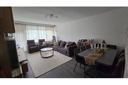 Schöne 3-Zimmer-Wohnung mit Balkon in Sendling-Westpark - München