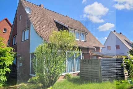 Haus zum Kaufen in Emlichheim 222.000,00 € 277 m²