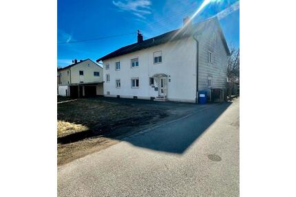 Familienfreundliches Mehrfamilienhaus Mehrparteienhaus - Ampfing