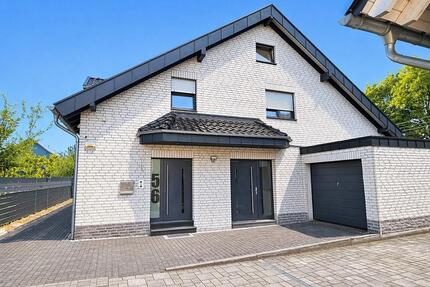 Hochwertige Neubauwohnung mit Balkon, Top Ausstattung - Köln Kalk