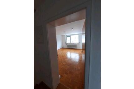 3 Zimmer Wohnung zu vermieten - 1.250,00&nbsp;EUR Kaltmiete, ca.&nbsp; 79,00&nbsp;m&sup2; in Kempten (Allgäu) (PLZ: 87437) Auf dem Lindenberg