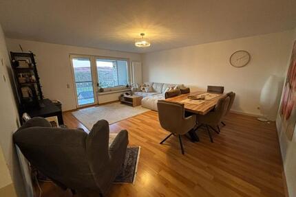 100 m² helle 3-Zimmer-Wohnung mit Balkon und Panoramablick - Langerwehe