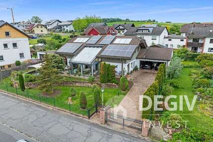 Haus zum Kaufen in Eschau 406.000,00 € 225 m²