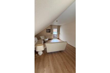 Dachgeschosswohnung - 850,00&nbsp;EUR Kaltmiete, ca.&nbsp; 75,00&nbsp;m&sup2; in Kaiserslautern (PLZ: 67655) Betzenberg