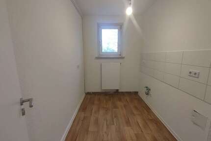 Wohnung zum Mieten in Merseburg 345,00 € 49.21 m²