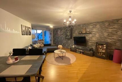 3,5 Zimmer Eigentumswohnung (80 m²) mit Südbalkon & Tiefgarage - Nufringen