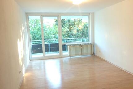 Möblierte, helle 1-Zimmer-Wohnung + Balkon in München ab 01.06.26