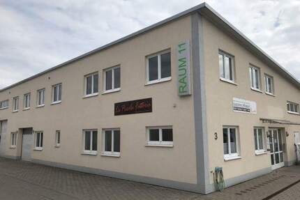 ****Jetzt zugreifen! Kleine Laden- Büro- oder Praxiseinheit mit KFZ-Stellplätzen- HöchstadtOst zu vermieten**** - Höchstadt a.d.Aisch