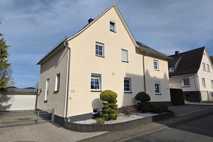 Doppelhaushälfte modern in ruhiger Randlage Kernstadt Haiger
