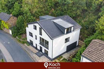 Haus zum Kaufen in Heimbach-Vlatten 189.000,00 € 151 m²