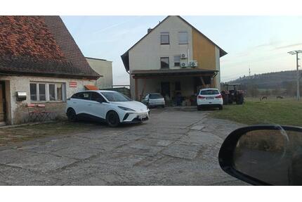 Wohnung 108 m2 zu vermieten - 750,00&nbsp;EUR Kaltmiete, ca.&nbsp; 108,00&nbsp;m&sup2; in Scheinfeld (PLZ: 91443)