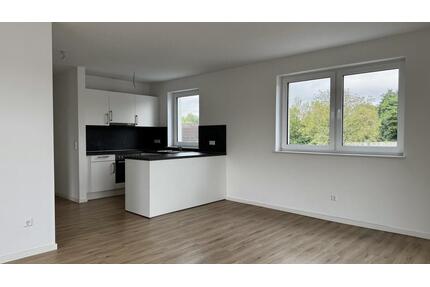 Großzügige 3-Zimmer-Wohnung mit Einbauküche und Dachterrasse in Osternburg - Oldenburg Drielaker-Moor
